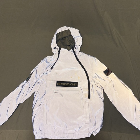 Members Only Half Zip Reflective Light Puffer - Picture 8 of 8
